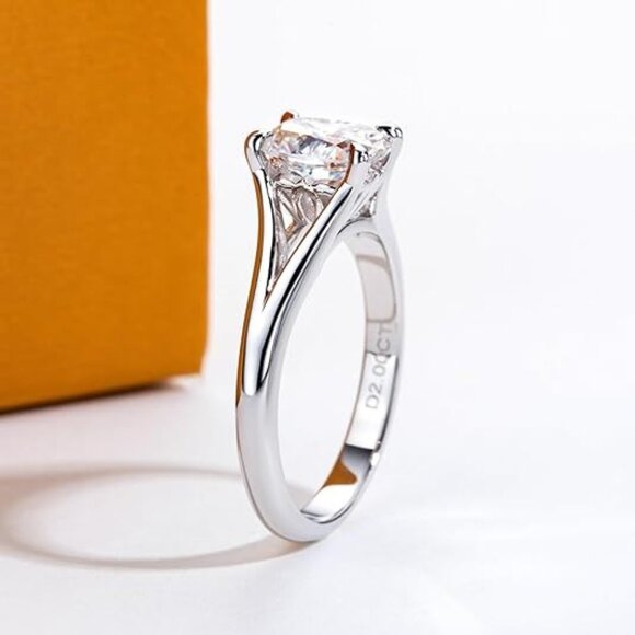 2cttw Cushion Cut Moissanite D Color VVS1 Clarity Silver Wedding Ring - Picture 6 of 6